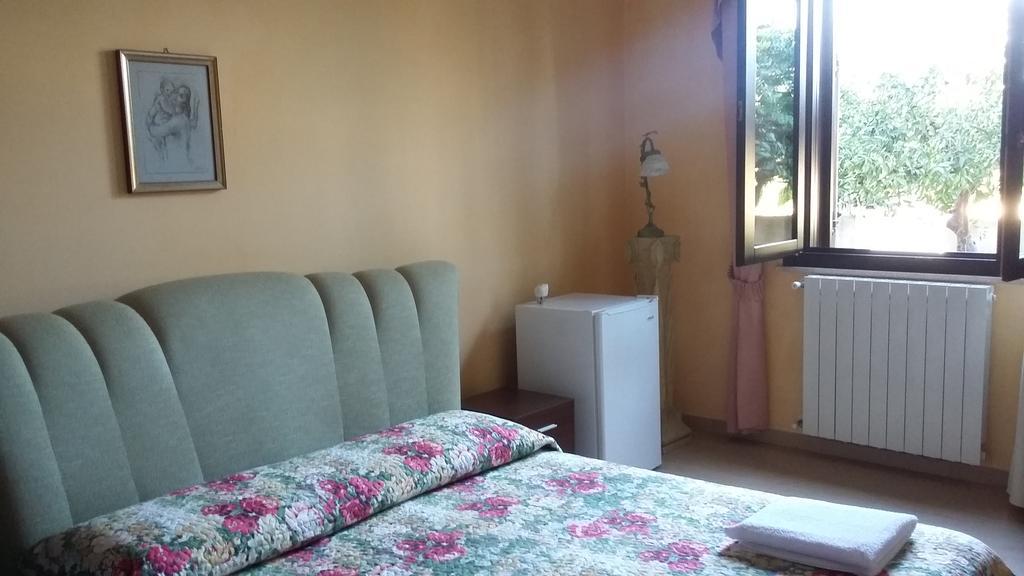 B&B Castellazzo Пачеко Екстериор снимка