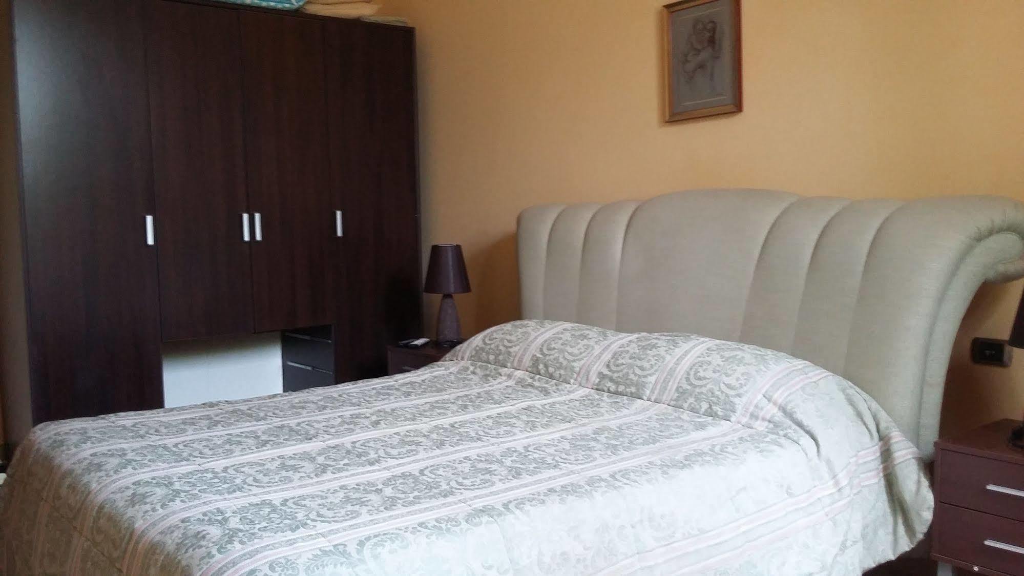 B&B Castellazzo Пачеко Екстериор снимка