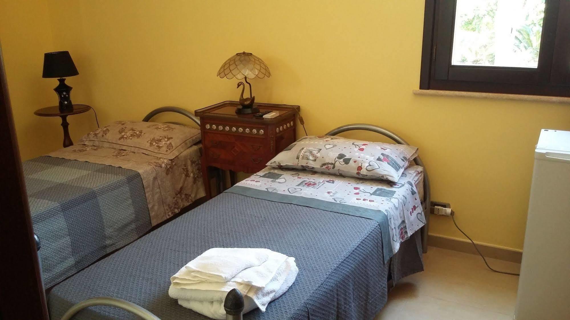 B&B Castellazzo Пачеко Екстериор снимка
