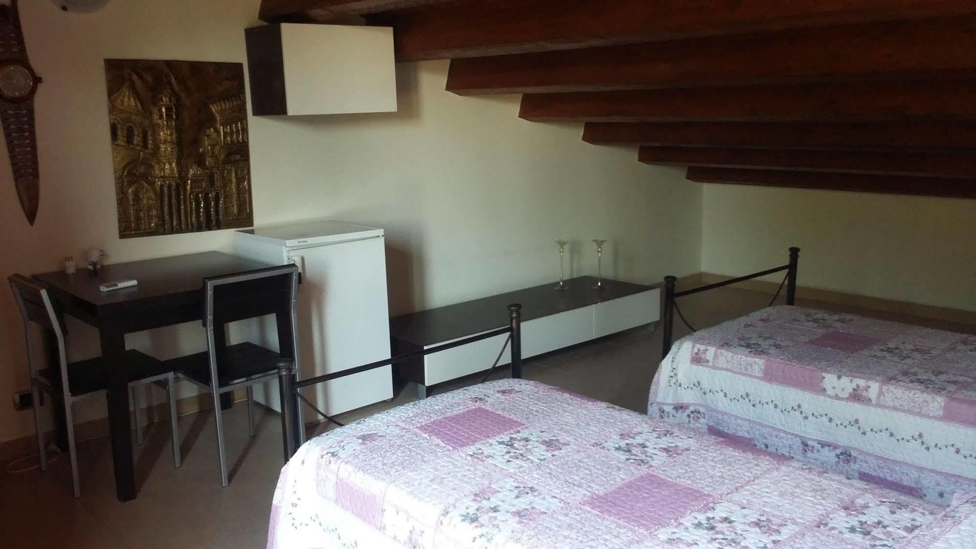 B&B Castellazzo Пачеко Екстериор снимка