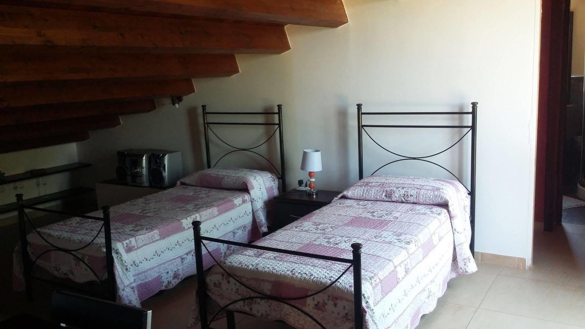 B&B Castellazzo Пачеко Екстериор снимка