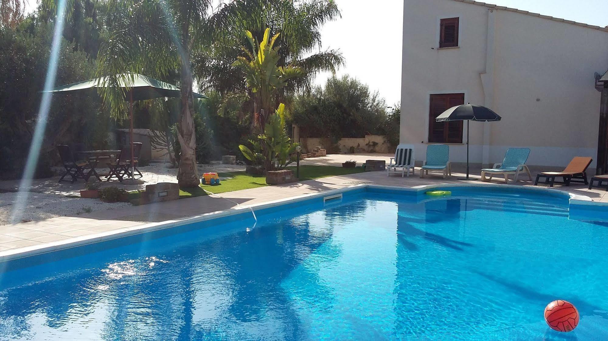 B&B Castellazzo Пачеко Екстериор снимка